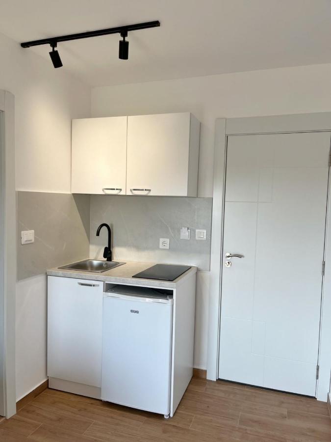 Lana Apartmani Бар Екстер'єр фото