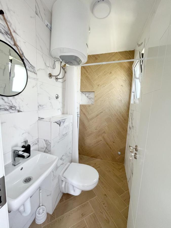 Lana Apartmani Бар Екстер'єр фото